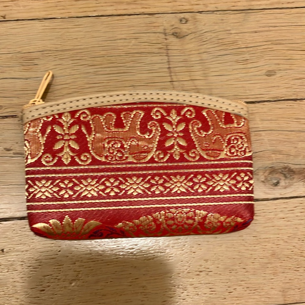 designed wallet